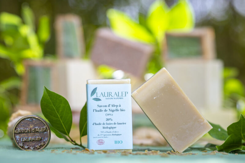 Savon d’Alep bio (nigelle & laurier) – Lauralep